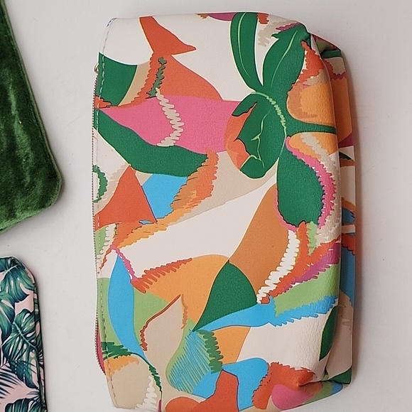 3Ipsy Bags Gre en & Pink NWOT - Picture 7 of 11